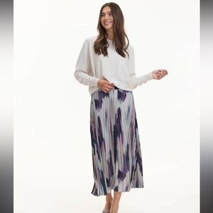 Reitmans Pleated Midi Satin Skirt Size Medium Brand New with Tags